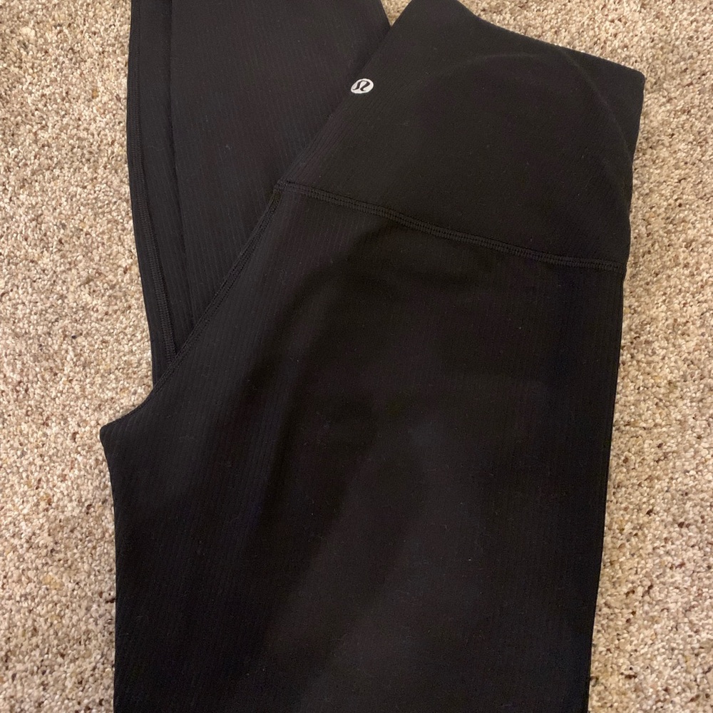 lululemon black ribbed align leggings 25in